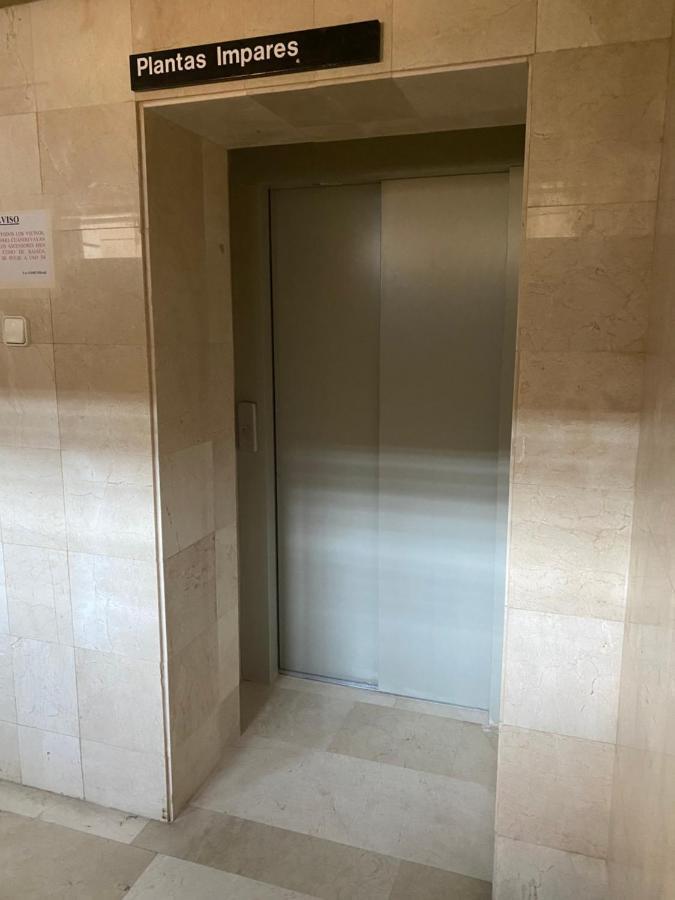Primera Linea De Playa, Benidorm. Appartement Benidorm